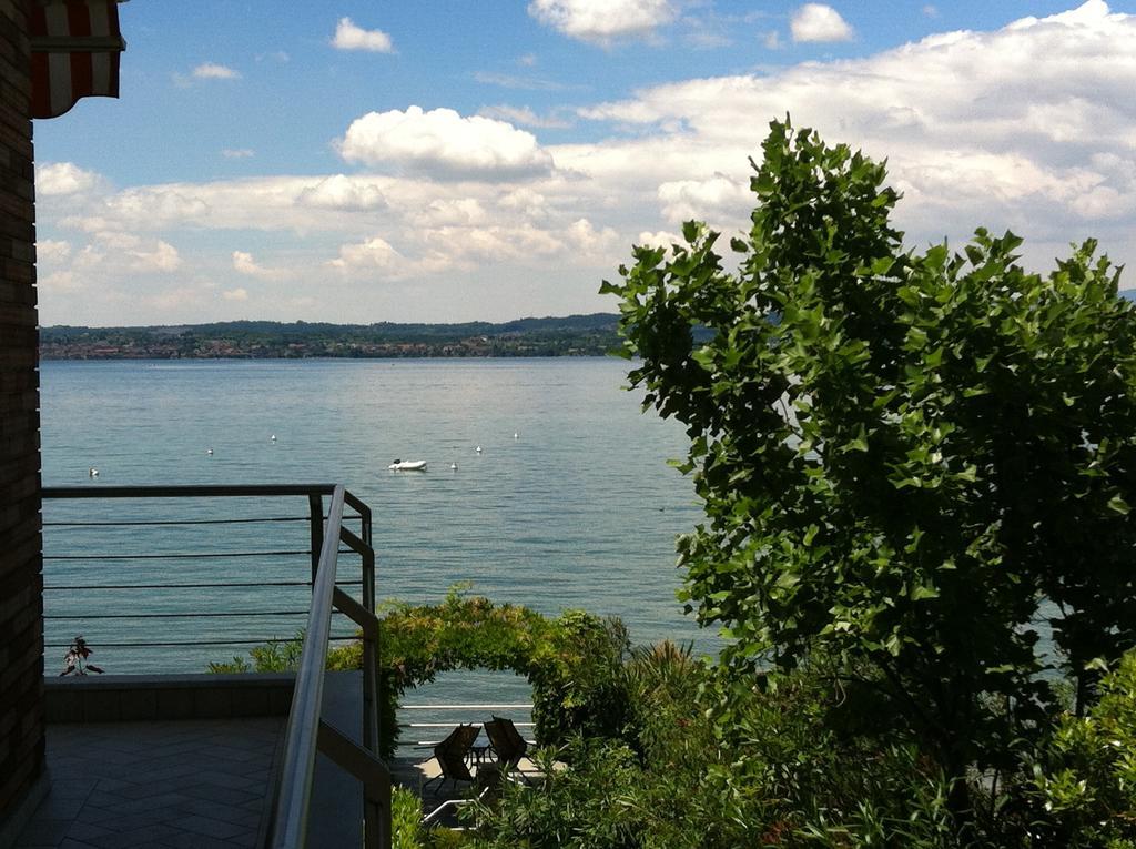 Le Petit Du Lac Sirmione Habitación foto